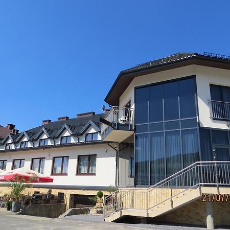 Hotel Pod Chelmem Ropa Экстерьер фото