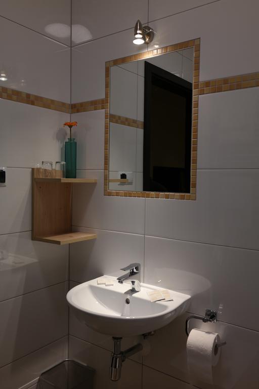 Hotel Pod Chelmem Ropa Экстерьер фото